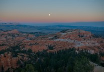 full Moon Sunset, Bruce canyon